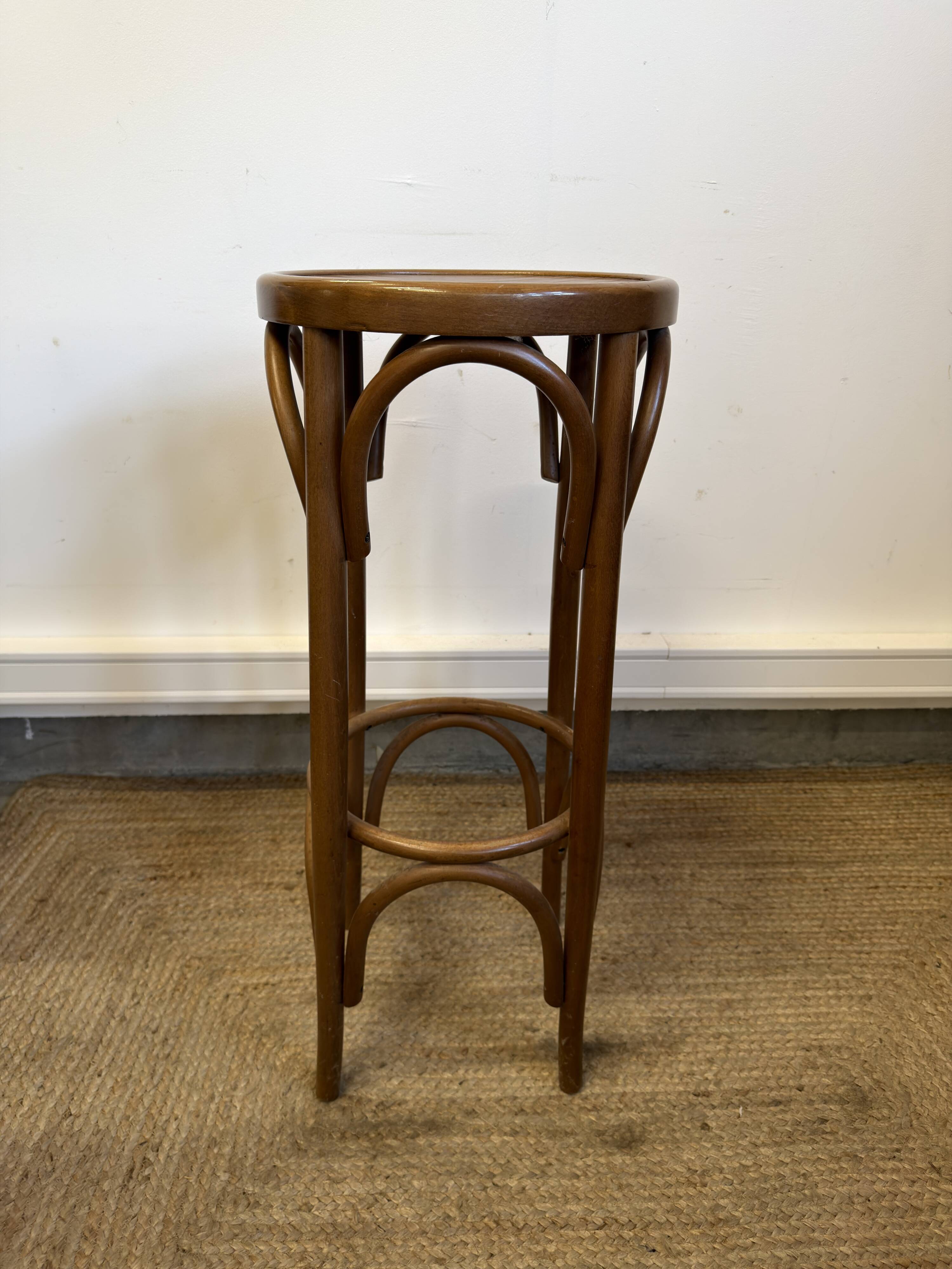 Curved wooden bistro stool – Thonet style – 1970s/80s