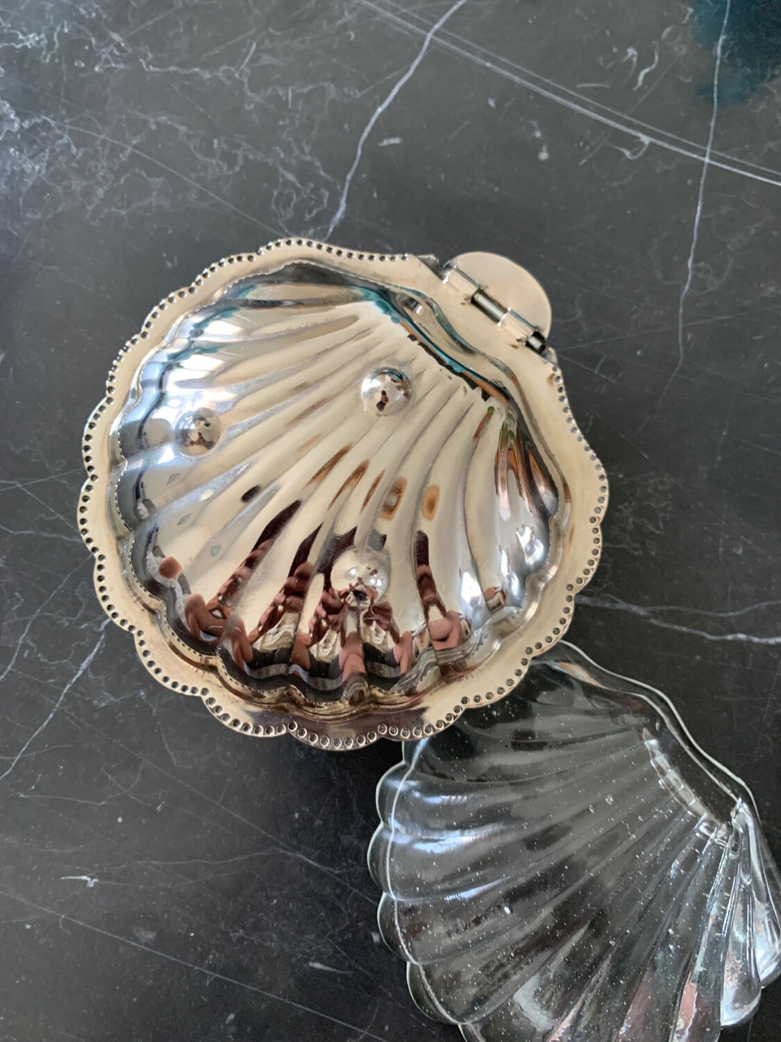 Caviar cup or butter dish