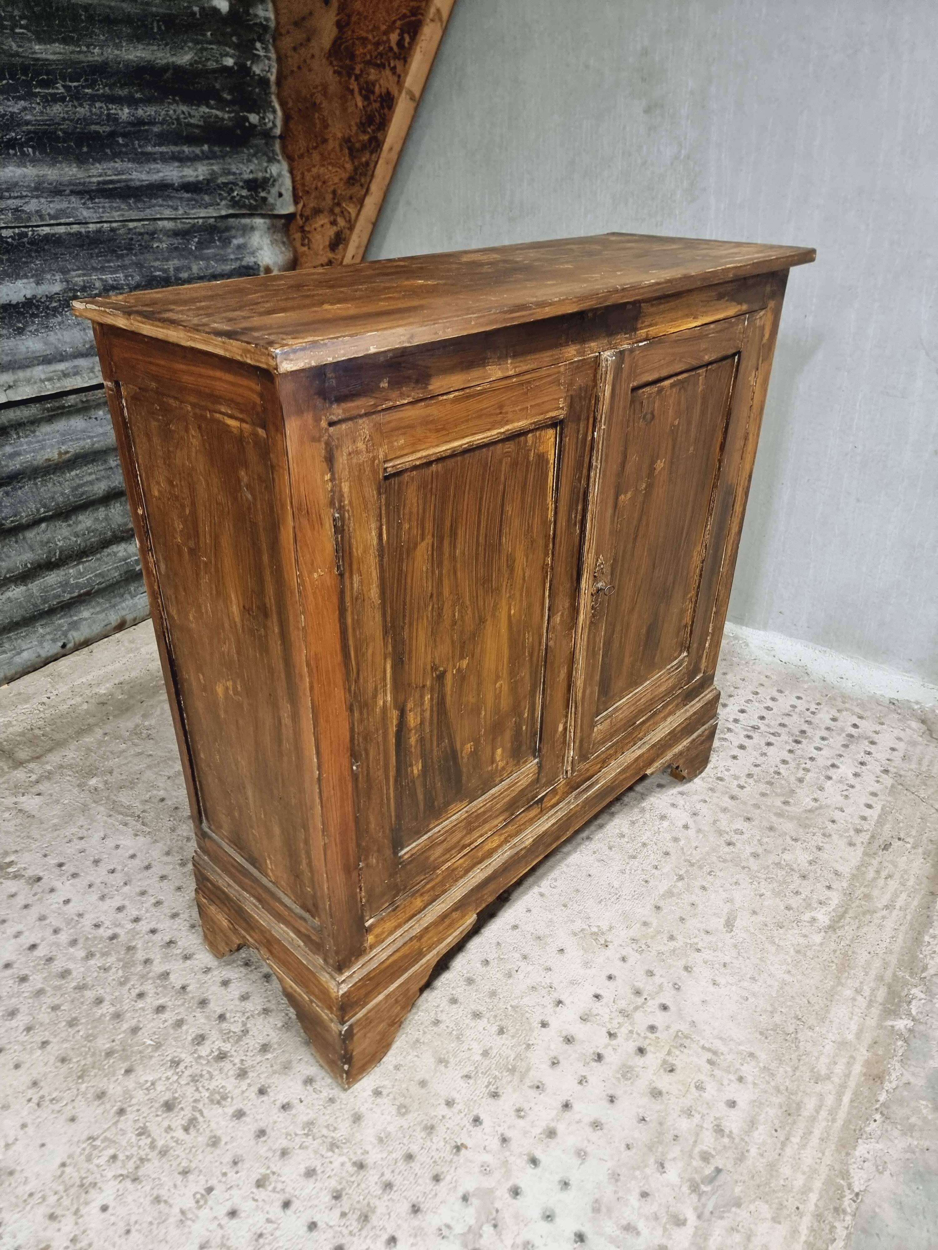 Antique sideboard, farmhouse cabinet, 112x114cm