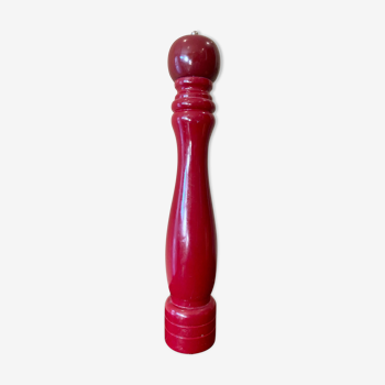 Red pepper mill