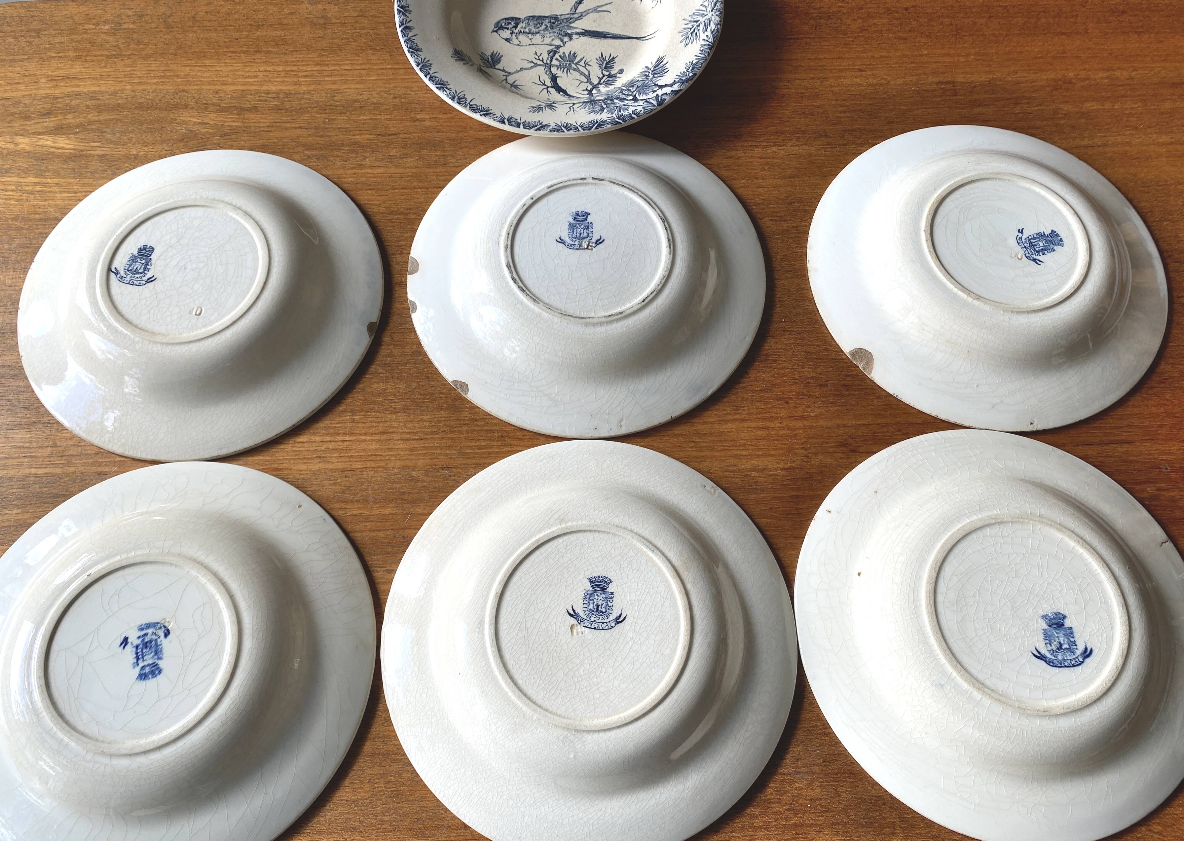 Set of 10 Gien Terre de Fer earthenware soup plates, Bird pattern, Proven