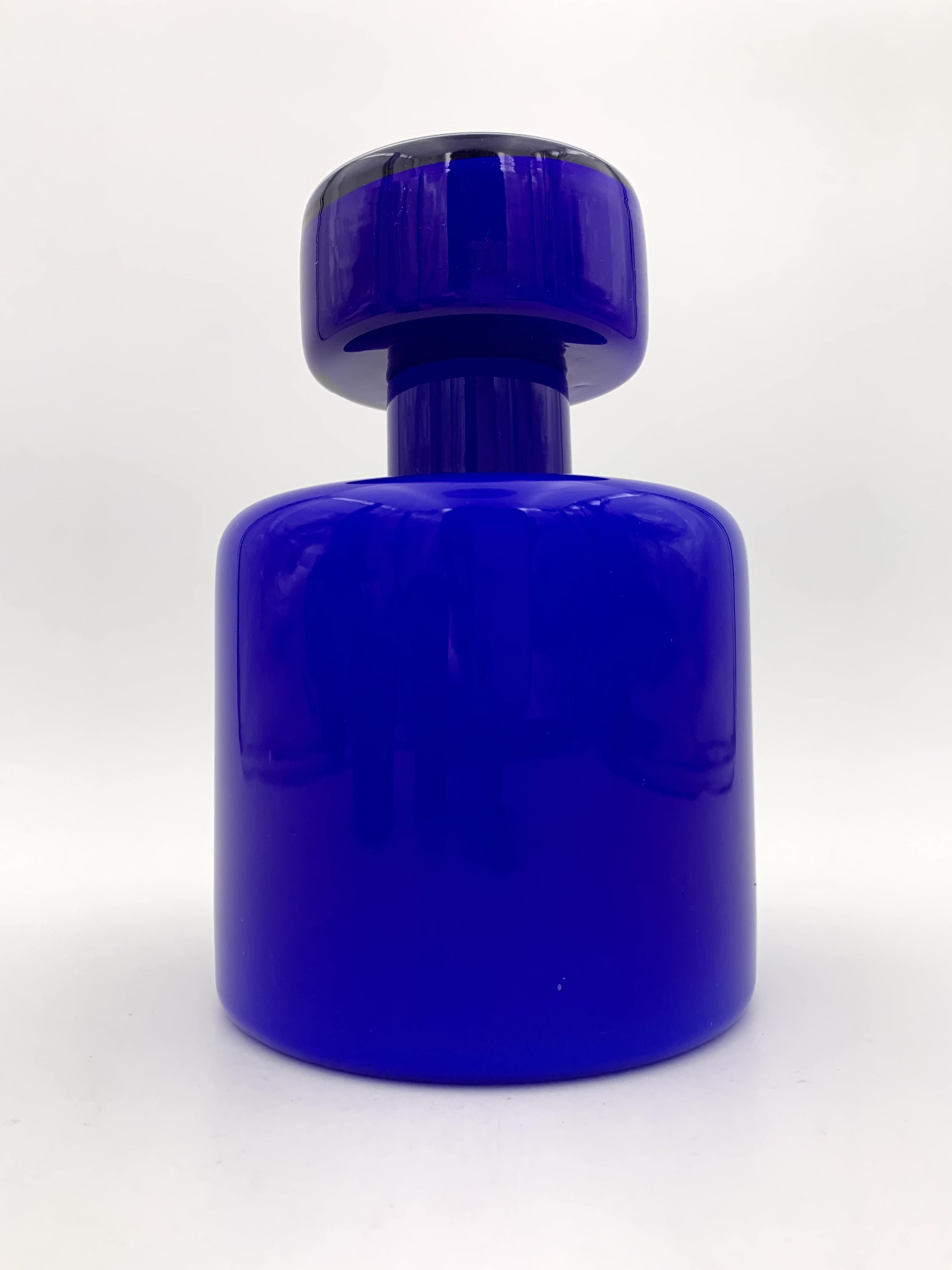 Set of glass bottles, toilet pad, Klein blue - 20th century