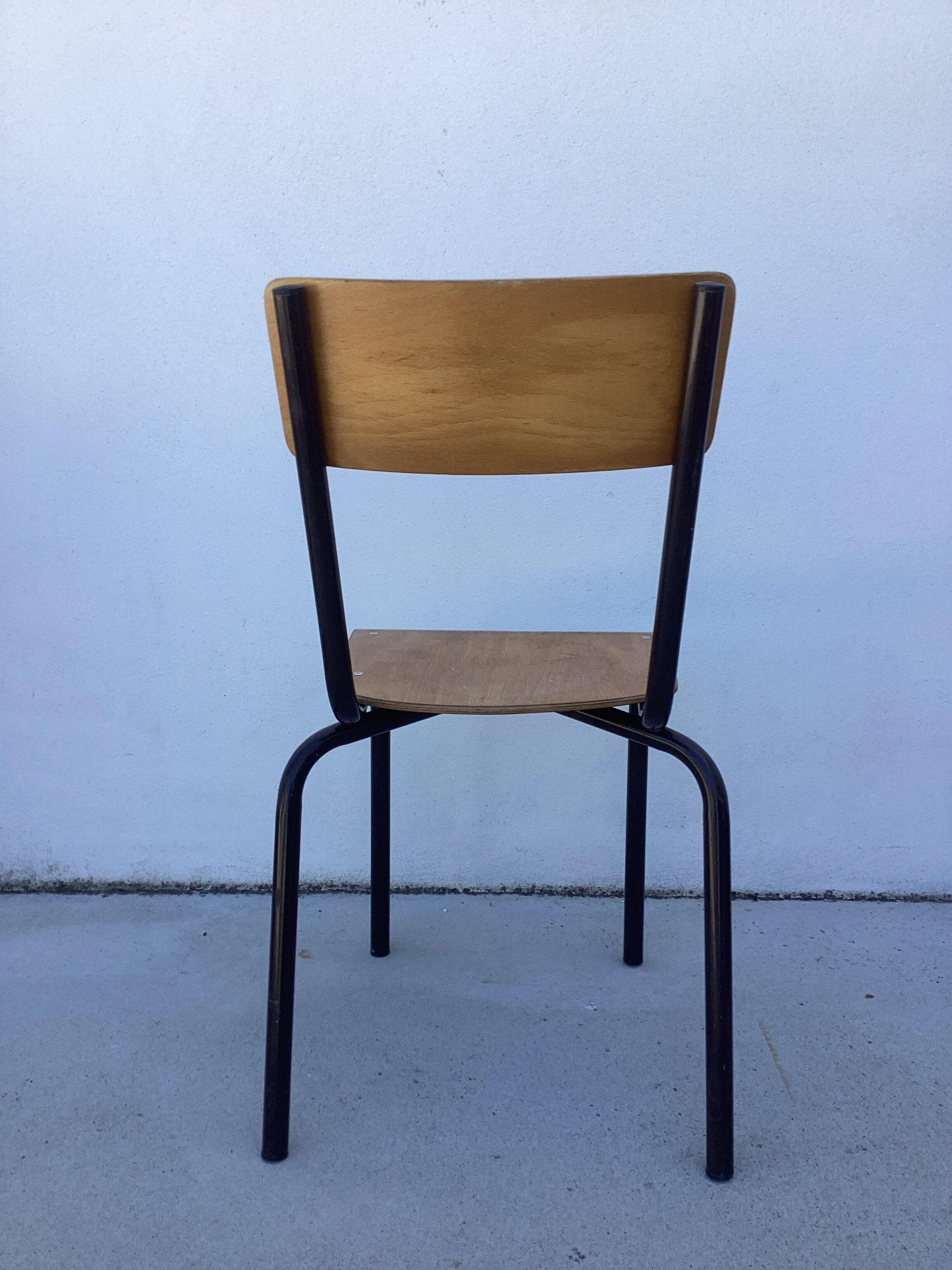 Chaise d'école bois et métal pour grand enfant