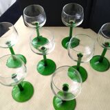8 Alsatian white wine glasses in plain glass