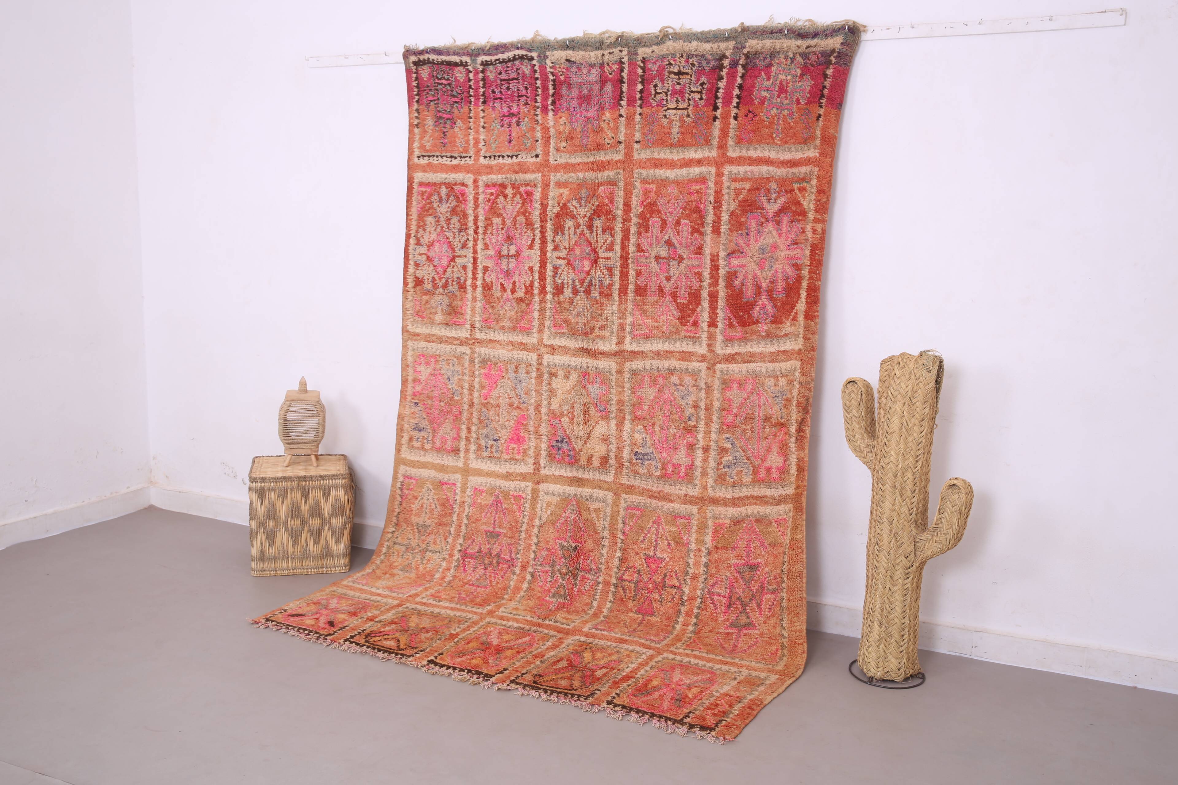 Pink Vintage Moroccan Boujaad Rug 171 x 273 cm - Berber Wool Rug Handmade
