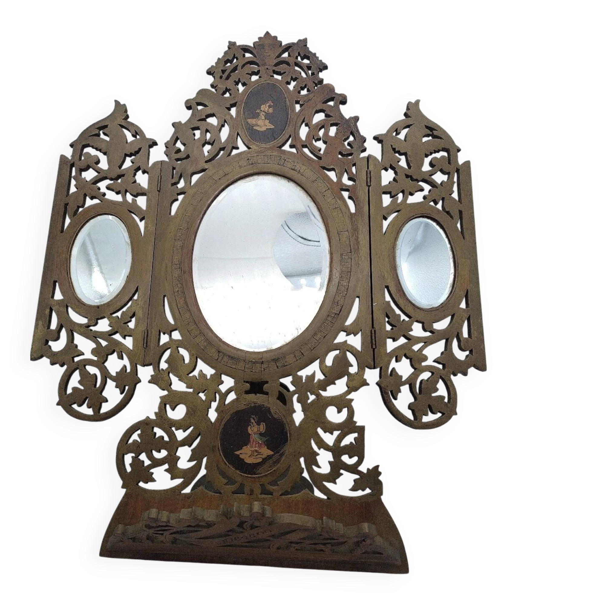 Ancient triptych in olive wood. Italy.