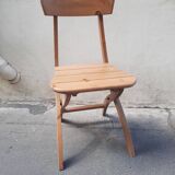 Pin folding chair