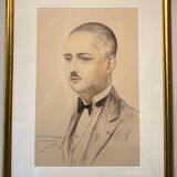 Old painting, portrait of a gentleman, dated 1928 located in Naples