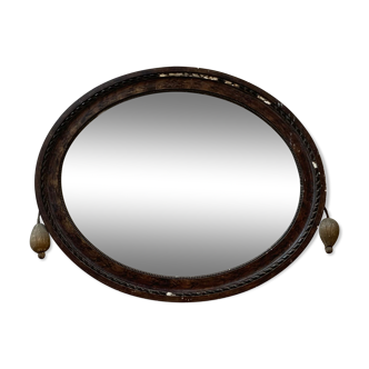 Miroir oval piqué