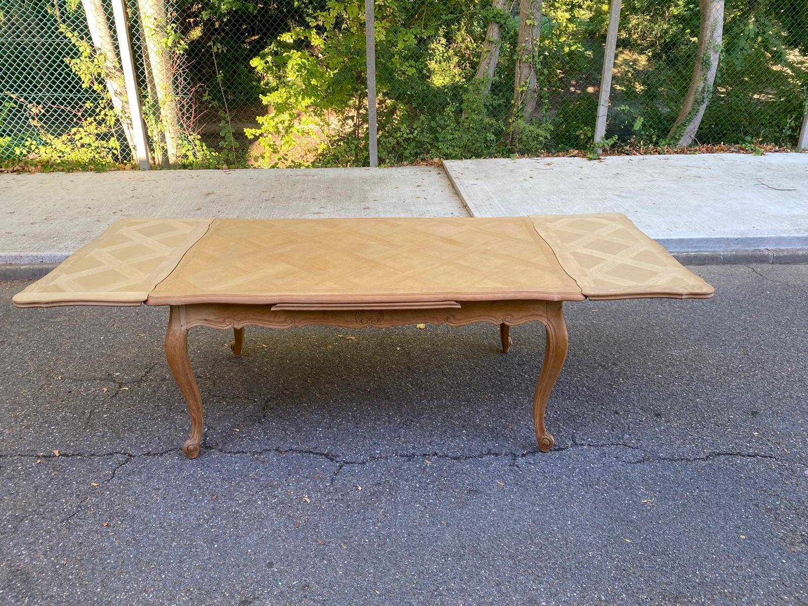 Large Louis XV dining table stripped in solid oak 1960 260cm