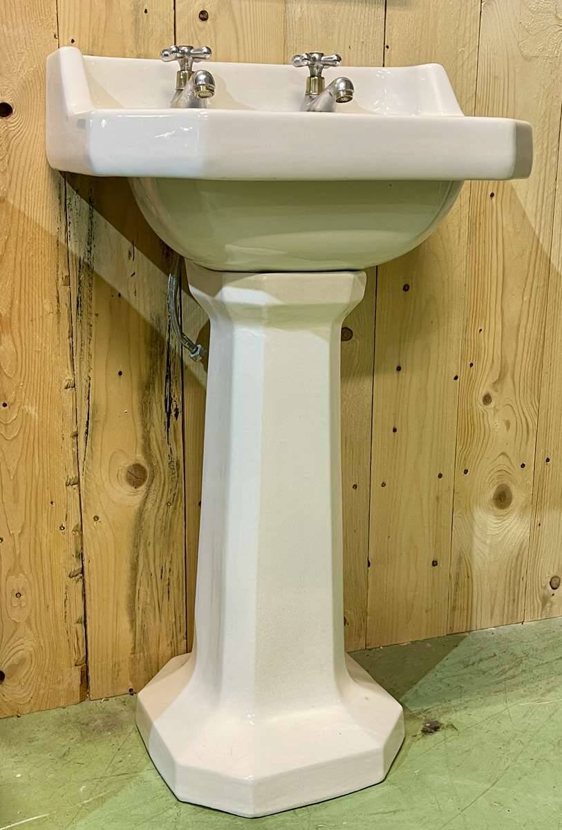 1930s Art Deco Washbasin