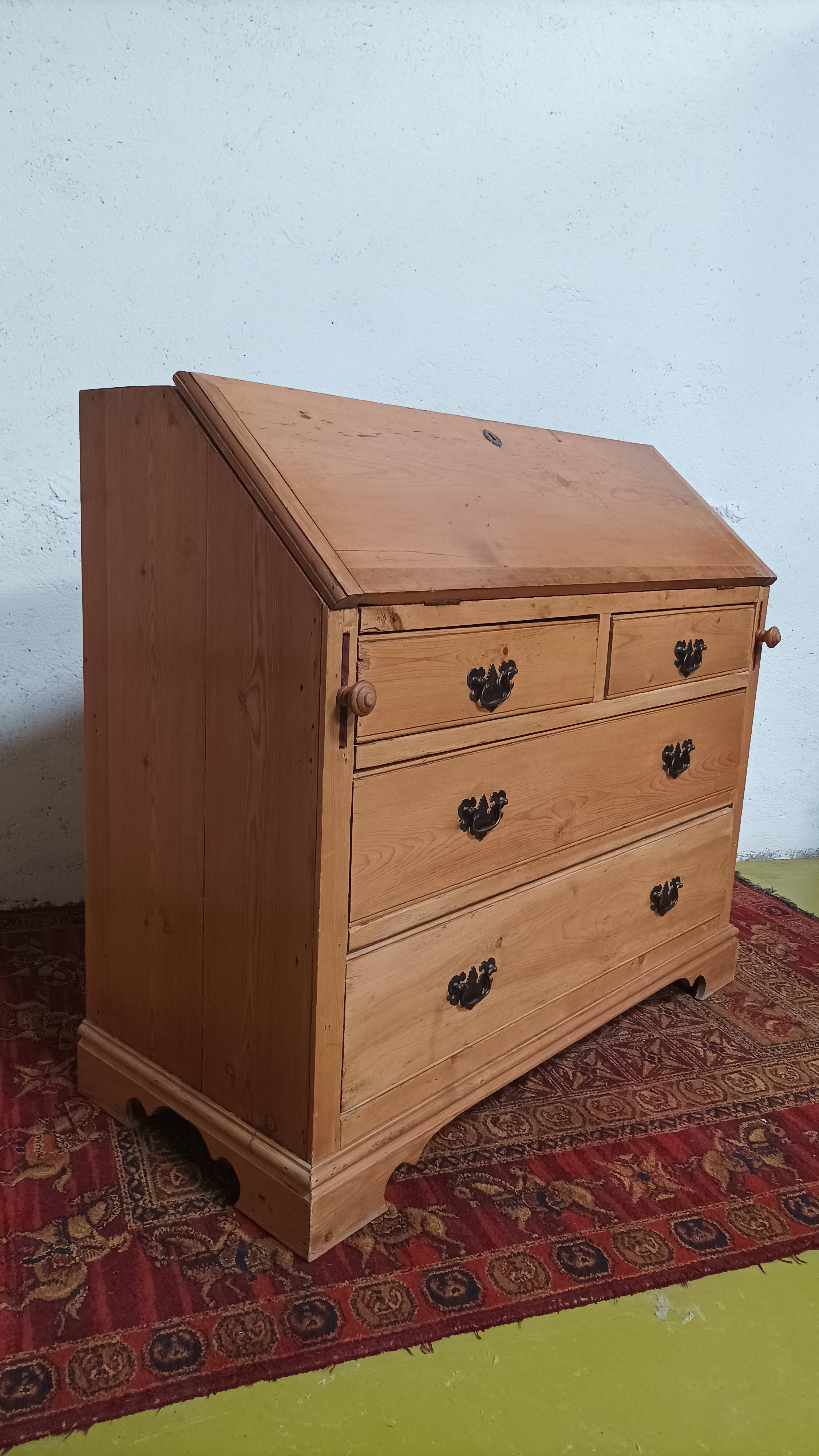 Slope desk, 19th century pine scriban
