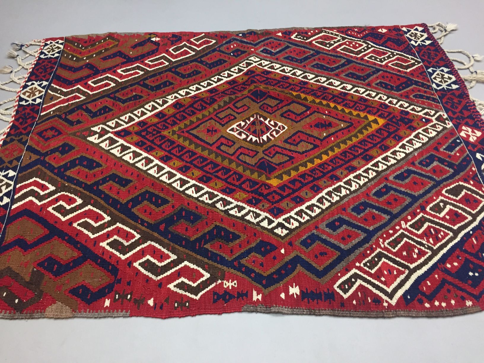 Turkish kilim 190x145 cm