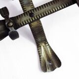 Metal wall coat rack