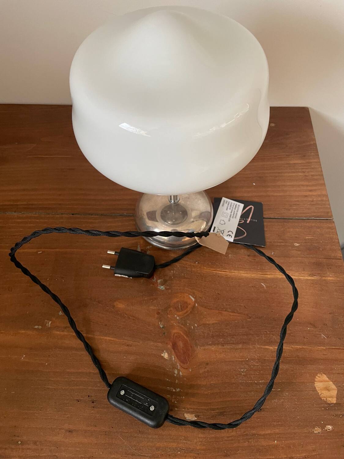 White opaline lamp with silver metal.