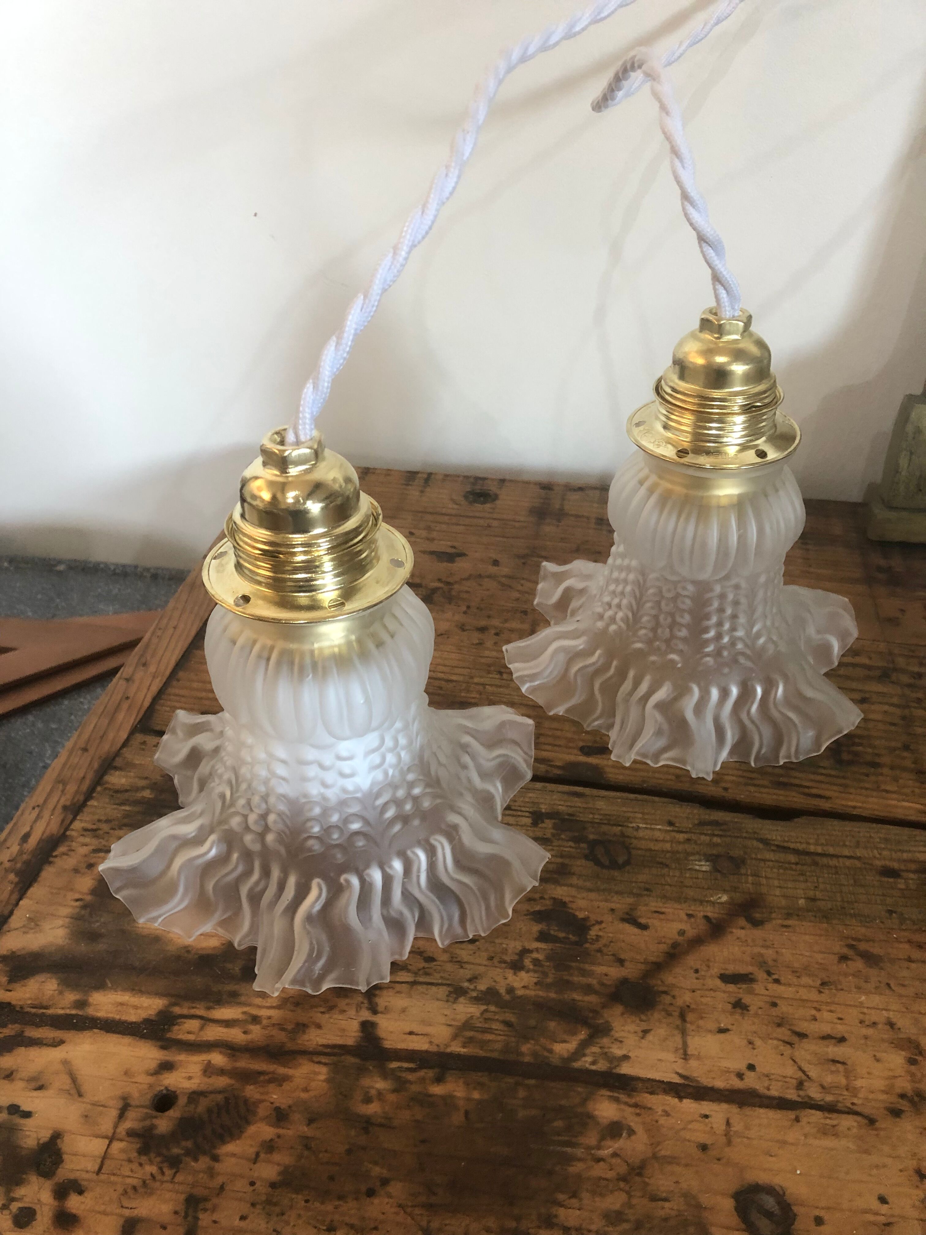 Pair of vintage tulip walkmen