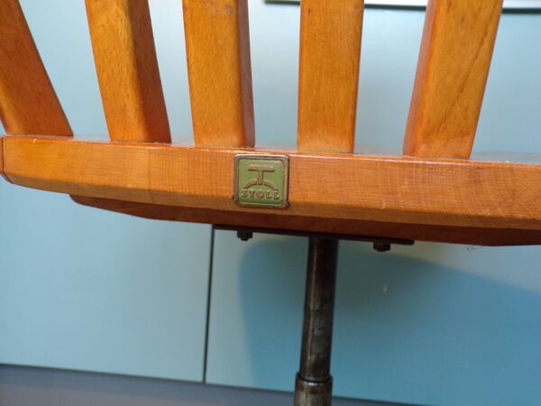 Chaise américaine Giroflex Stoll