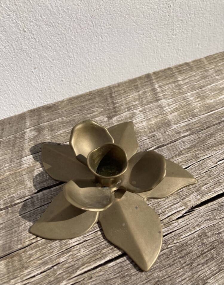 Bougeoir fleur laiton doré