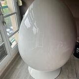 White egg chair