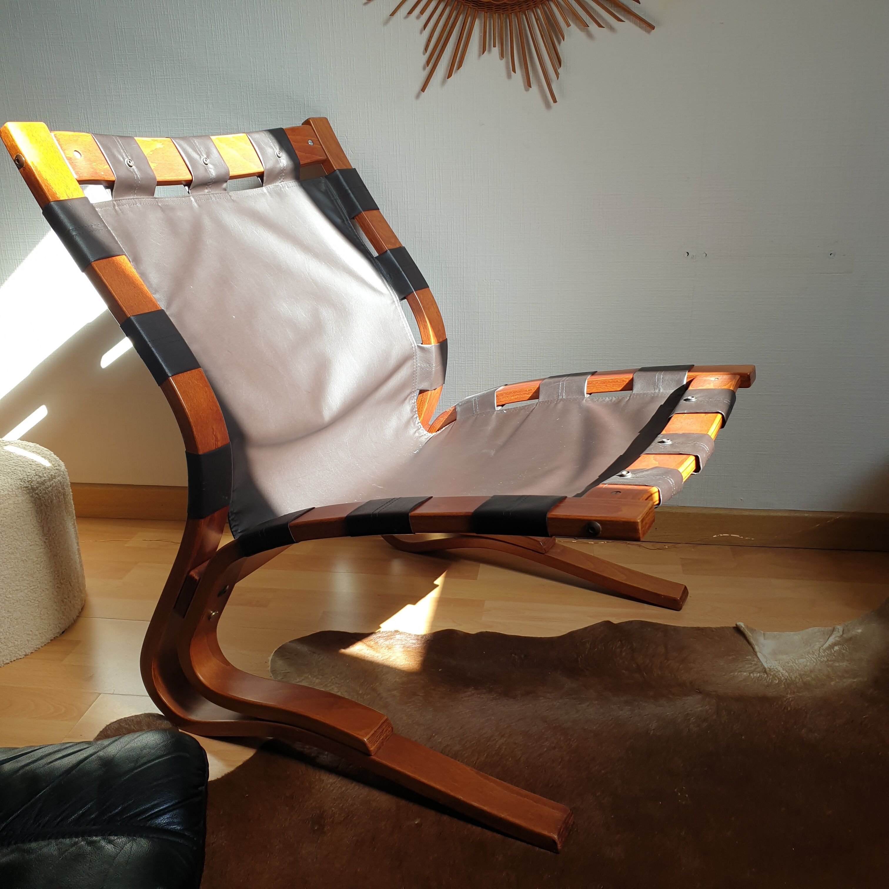 Vintage Scandinavian armchair 60s Kengu