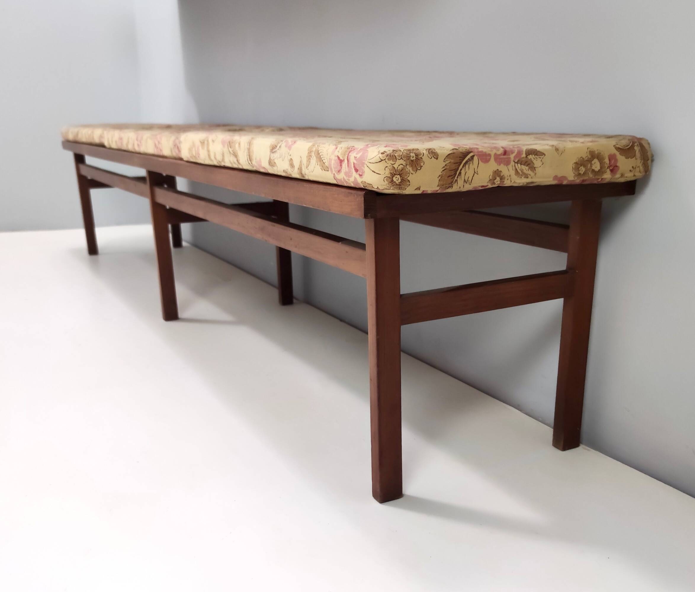 Ensemble d'entrée vintage avec miroir mural, console en noyer et banc par Brugnoli.