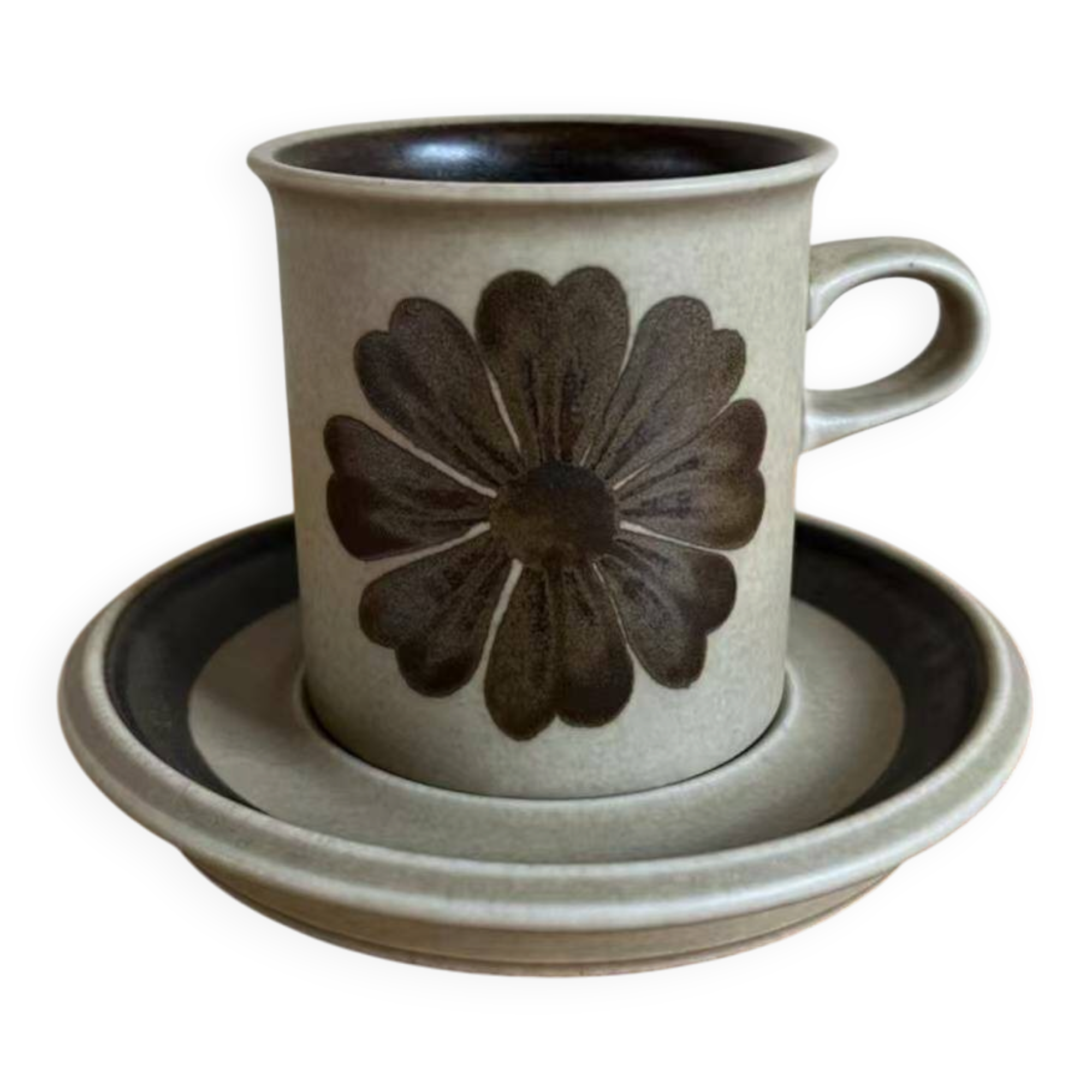 Tunturi tea cup and saucer