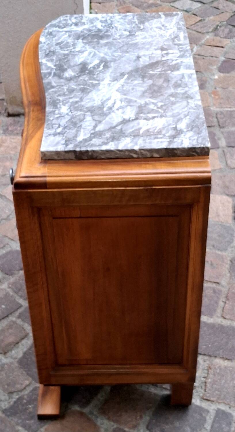 Asymmetrical console table, art deco style from the 1920s to 1930s.