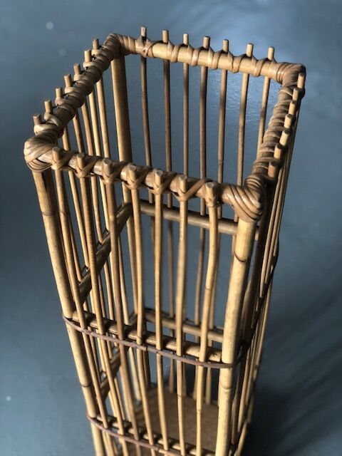 Rattan umbrella holder
