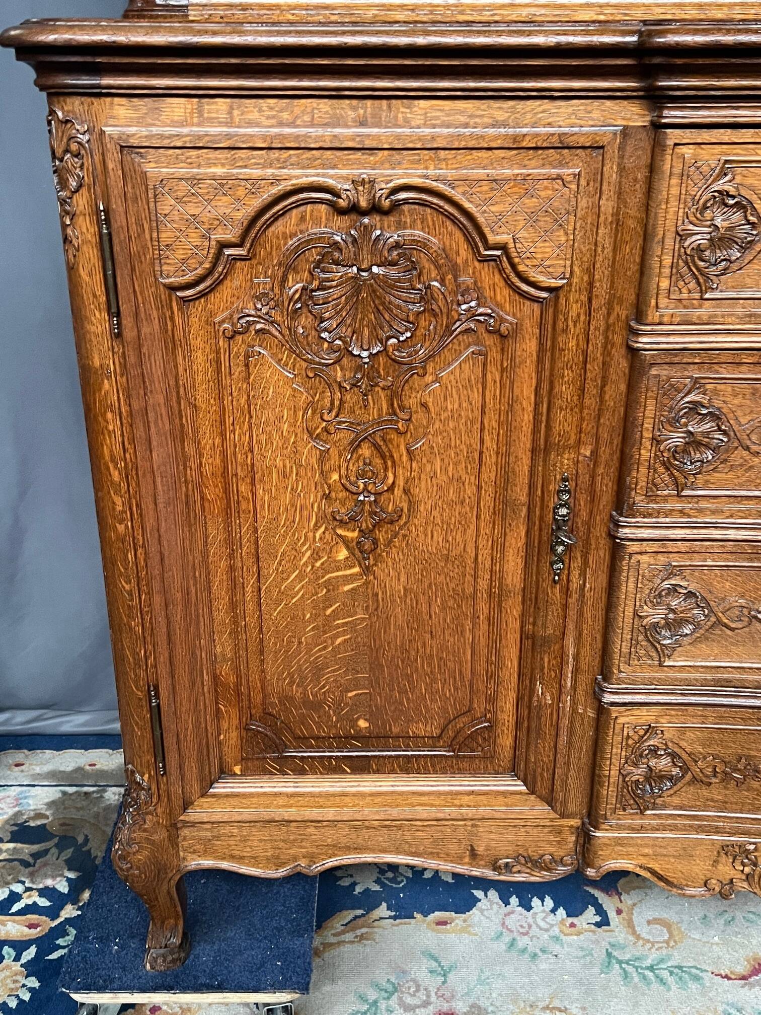 Louis XV style buffet, solid oak.