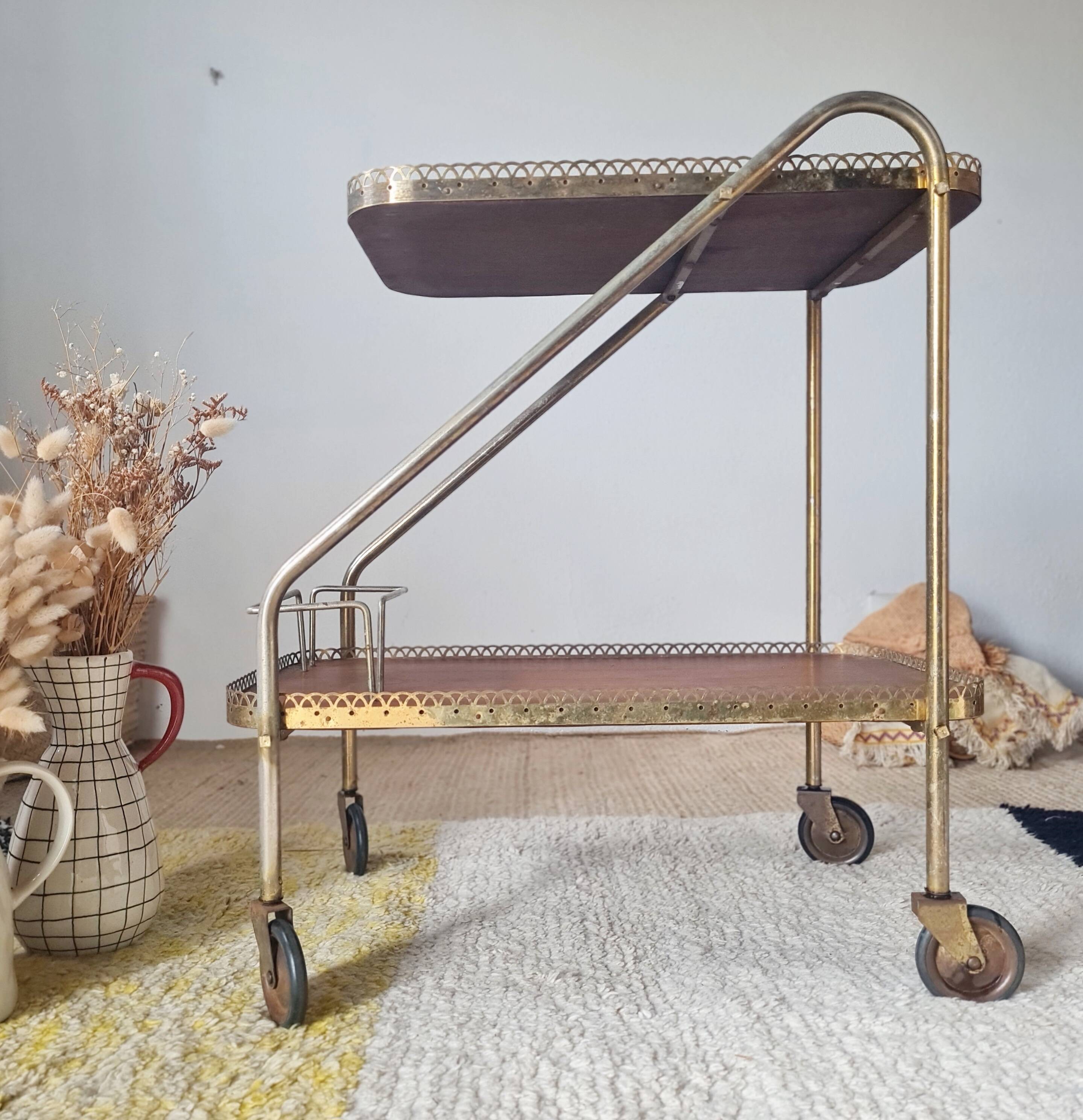 Vintage 1950s dessert bar - Gold metal and wood formica trays