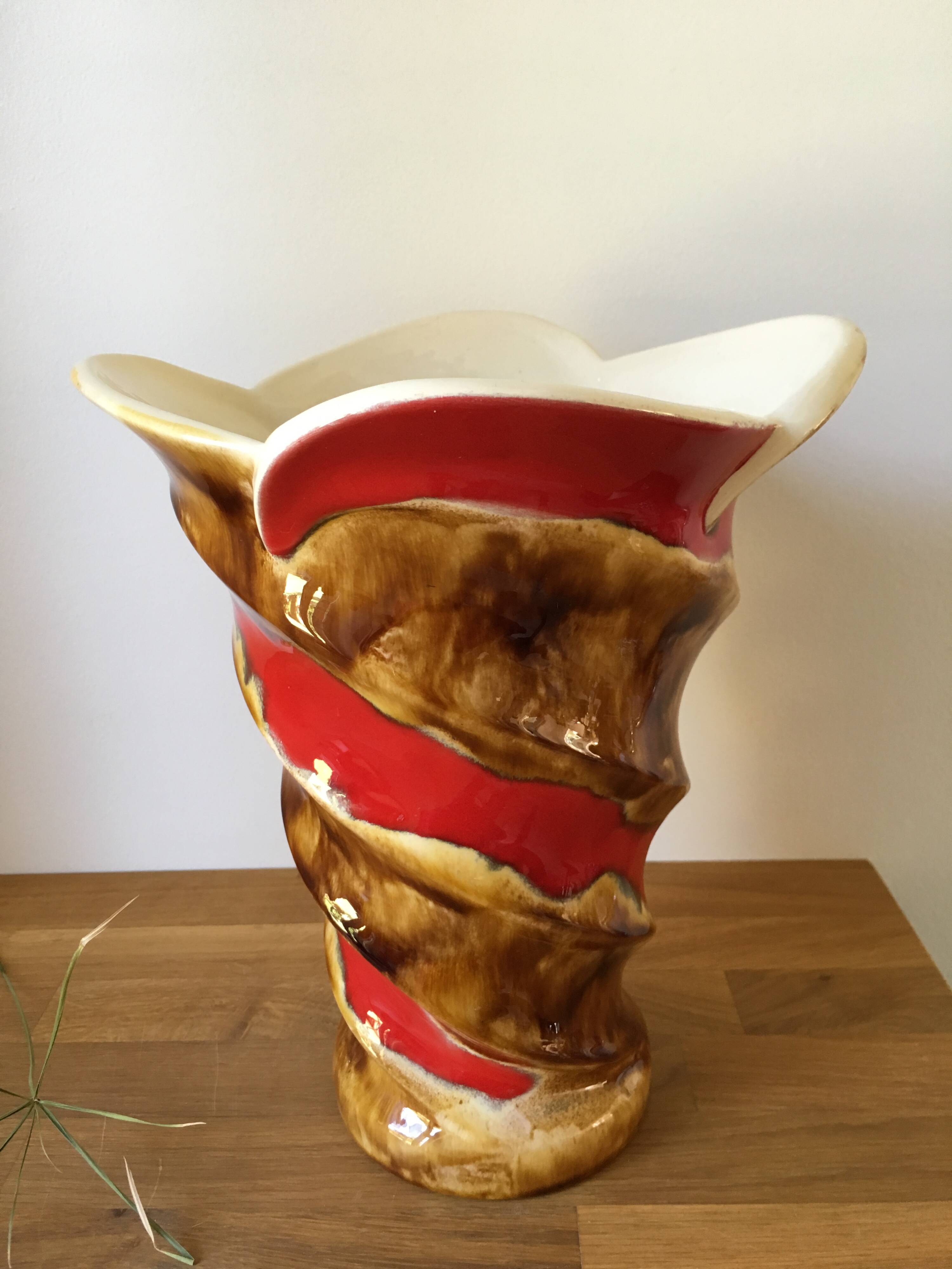 Grand vase en céramique emaillée signé baudin