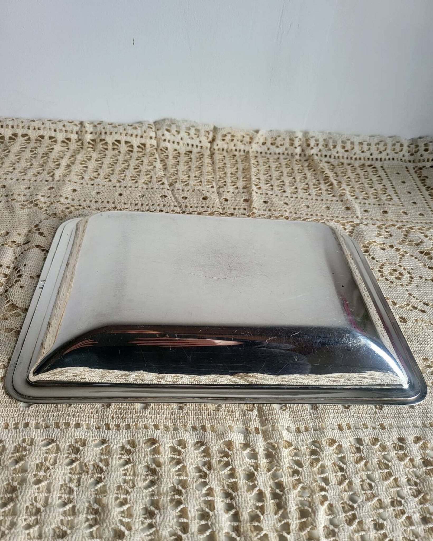 Plat rectangulaire, bannette en métal argenté