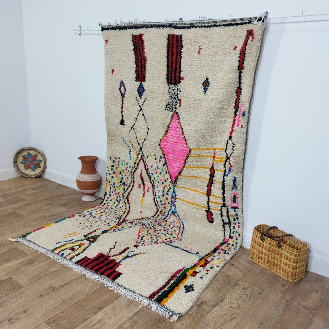 Handmade Moroccan Berber Rug 276 X 153 CM