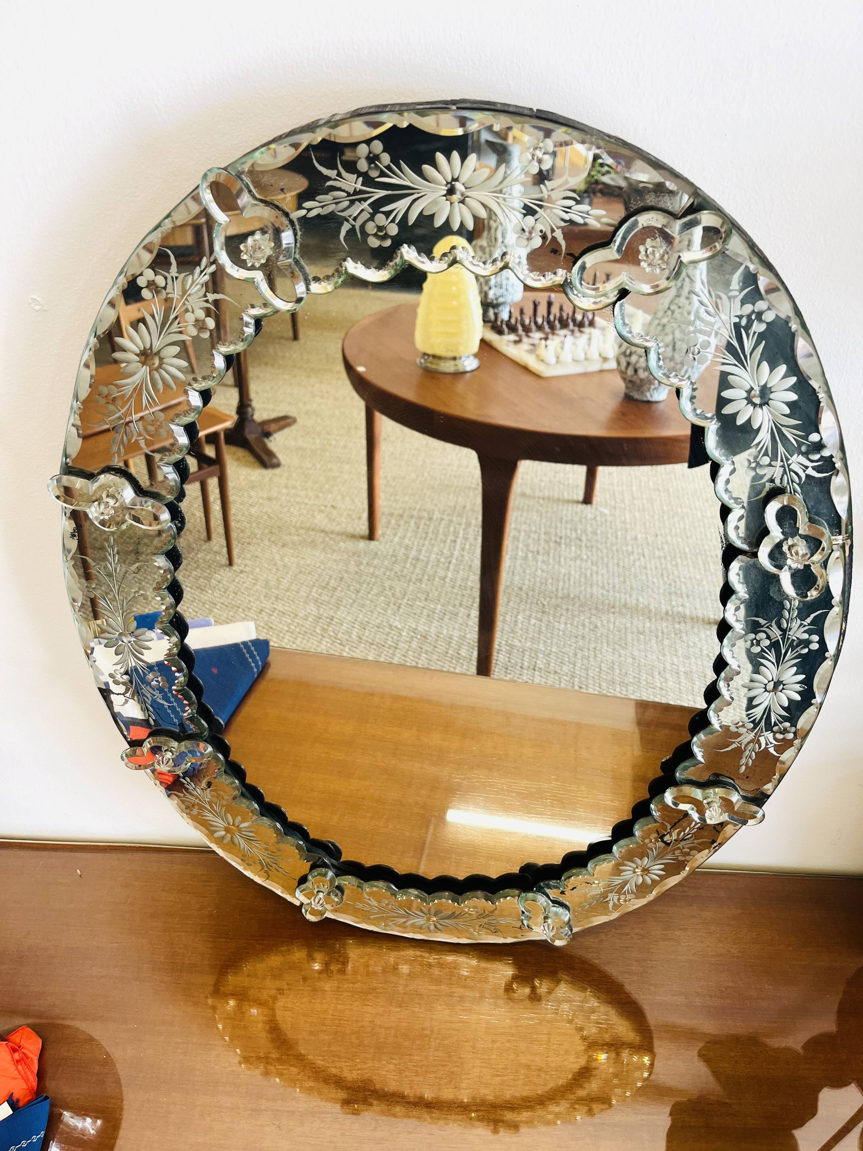 1950s Oval Venetian Glass Mirror - 636008