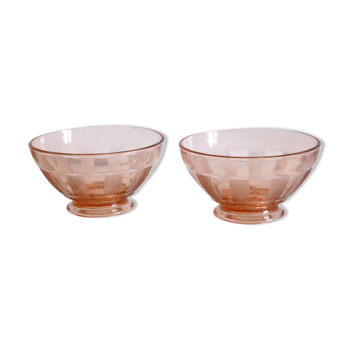 Paire de bols en verre rose