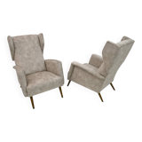 Pair of Gio Ponti Mid-Century Modern Italian Velvet "Alata" Lounge Chairs