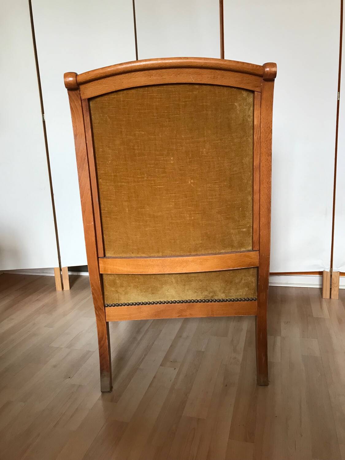 Fauteuil Bergère en acajou style Restauration époque fin XIXe