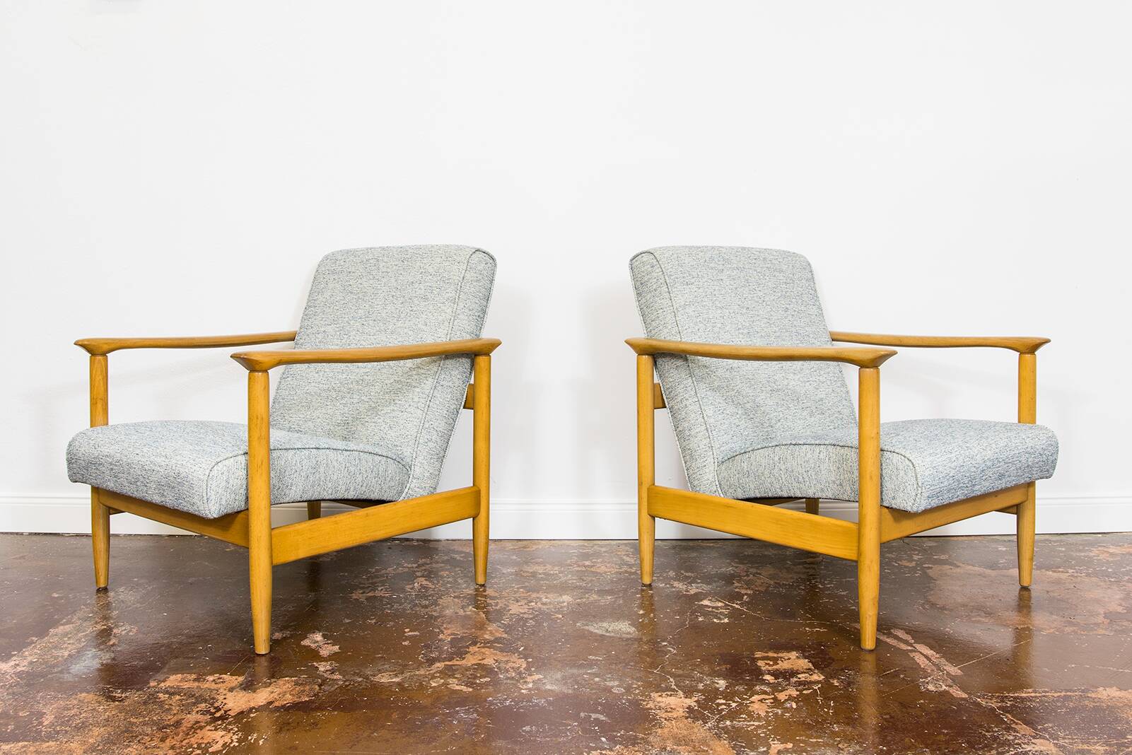 Vintage Armchairs Gfm 142 By Edmund Homa, Gfm, Poland, 1960’s, Set Of 2