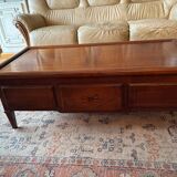Table basse en bois style classique