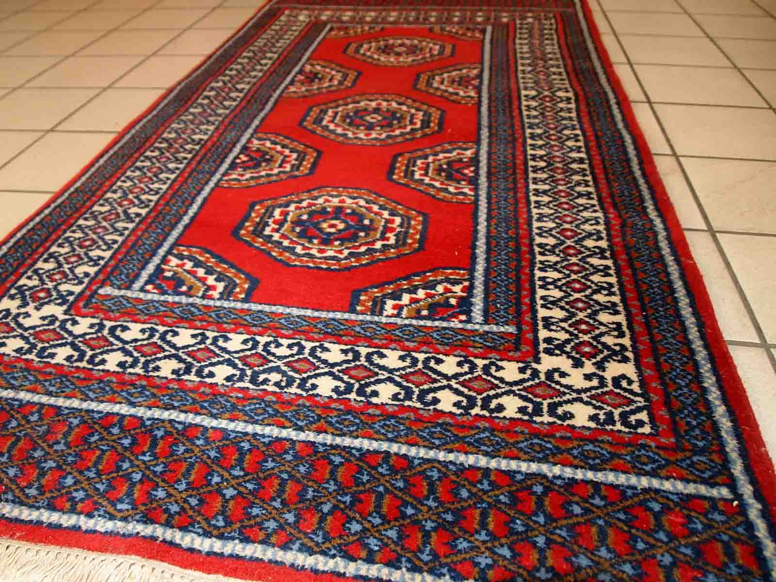 Vintage Indian Mahal handmade carpet 82cm x 156cm 1970s, 1C732