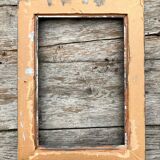 Black frame golden reflections