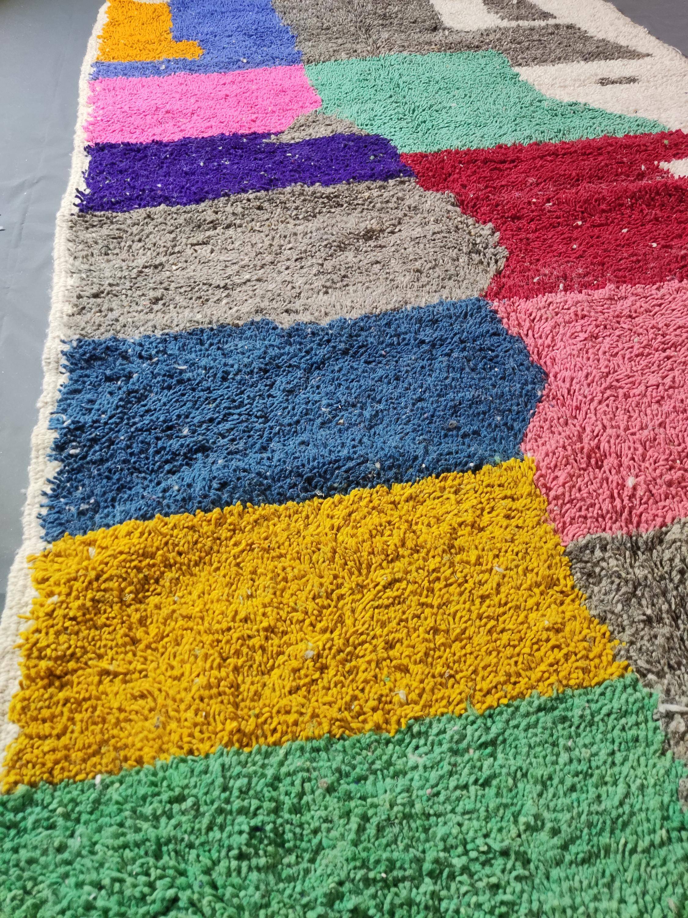 Traditional Moroccan wool rug 3 x 2 m