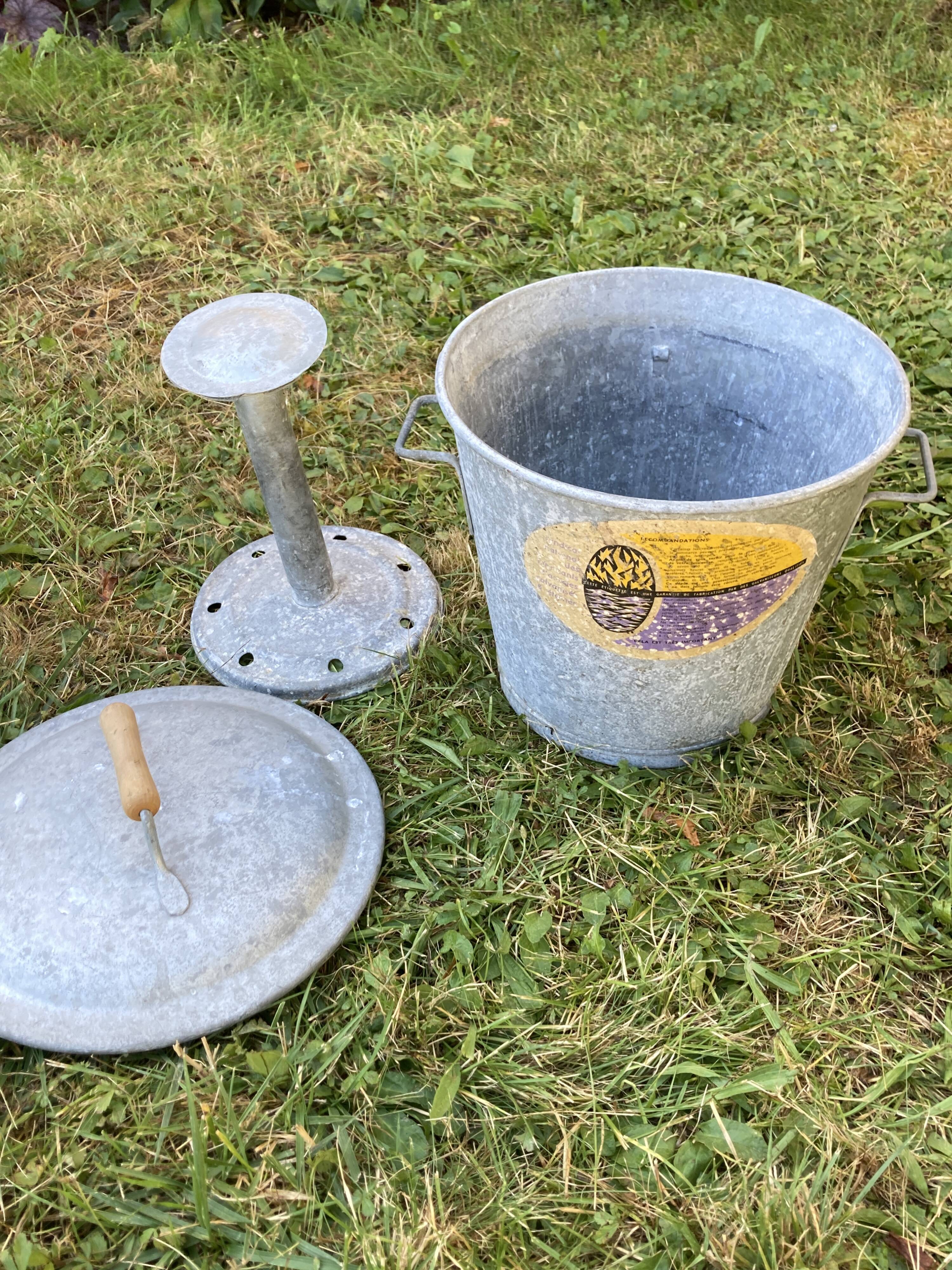 Large zinc jar laundry machine