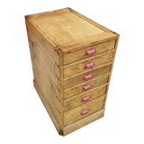 Cabinet with drawers