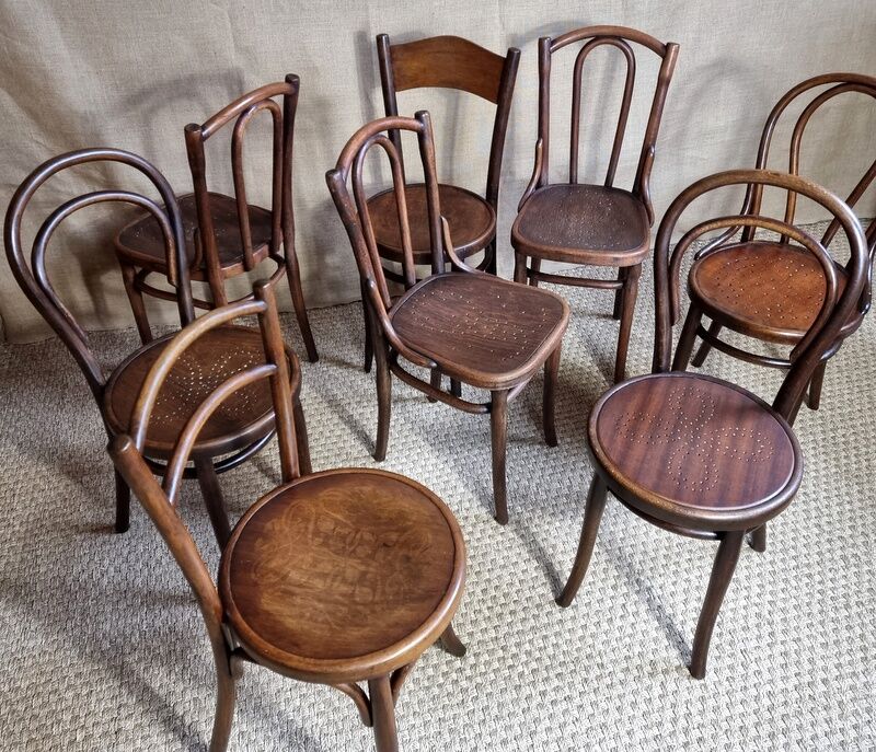 Mix 8 Viennese bistro chairs early twentieth century