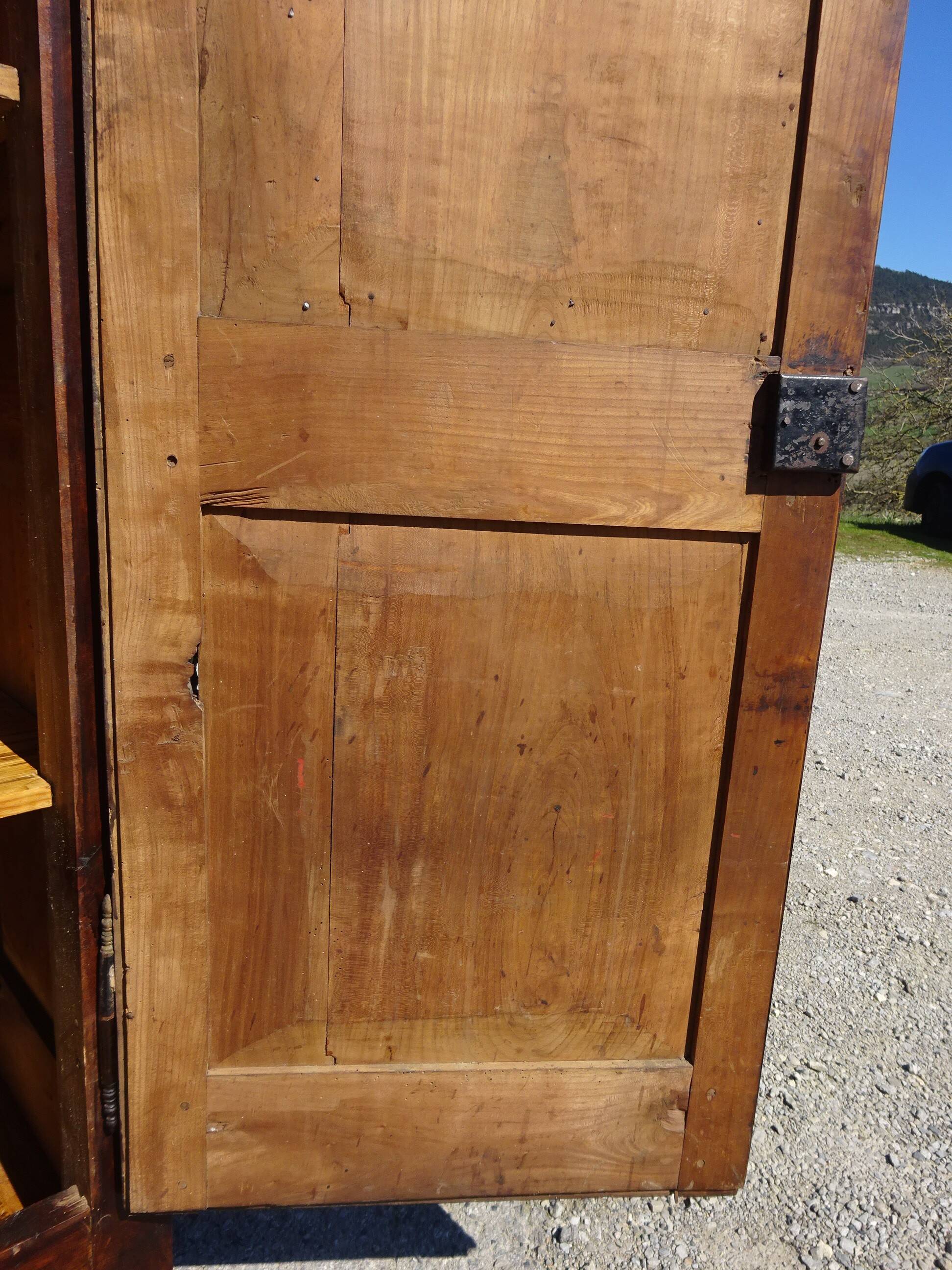 Antique Louis Philippe wardrobe in walnut