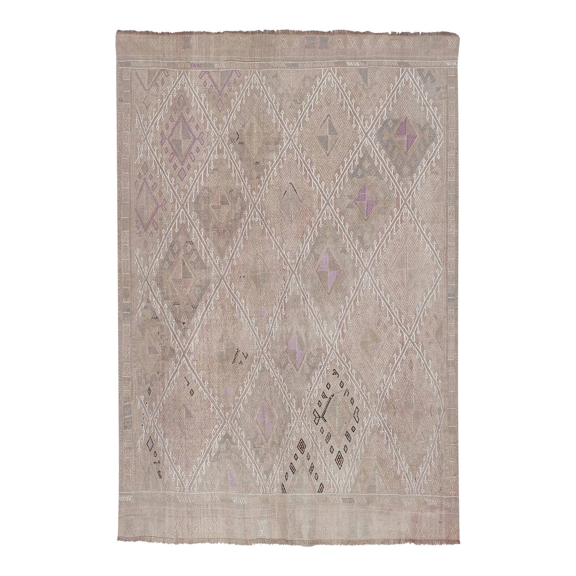Vintage Turkish kilim, handwoven, 157x222 cm.