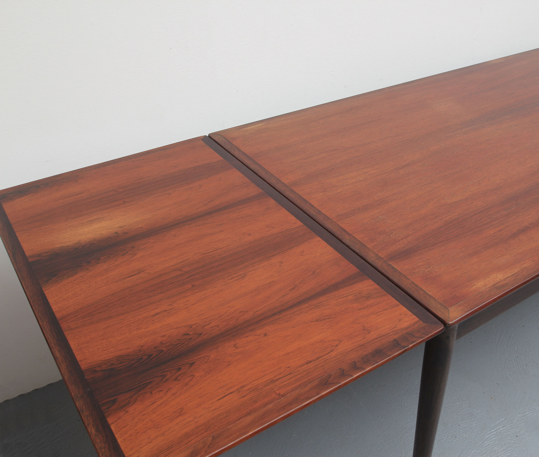1960s extendible dining table XL in rosewood