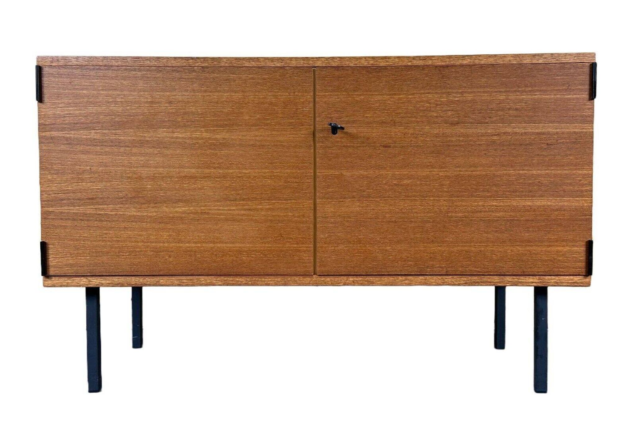 Buffet en teck des années 60/70