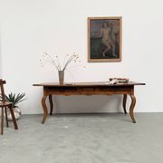 Table, drapière en noyer, XIXème s.